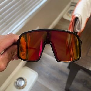 Oakley Sutro S with prism lenses